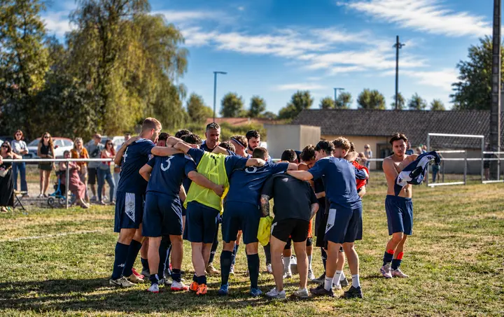 Le groupe du JRFC en cercle